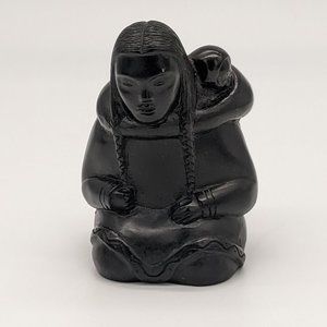 BOMA Inuit Mother And Child Figurine Black Resin Worn Base Label Canada Figure
